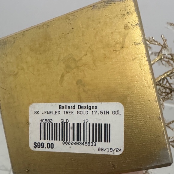 Gold Decorative Tree with Clear Crystal Accents - Picture 4 of 5